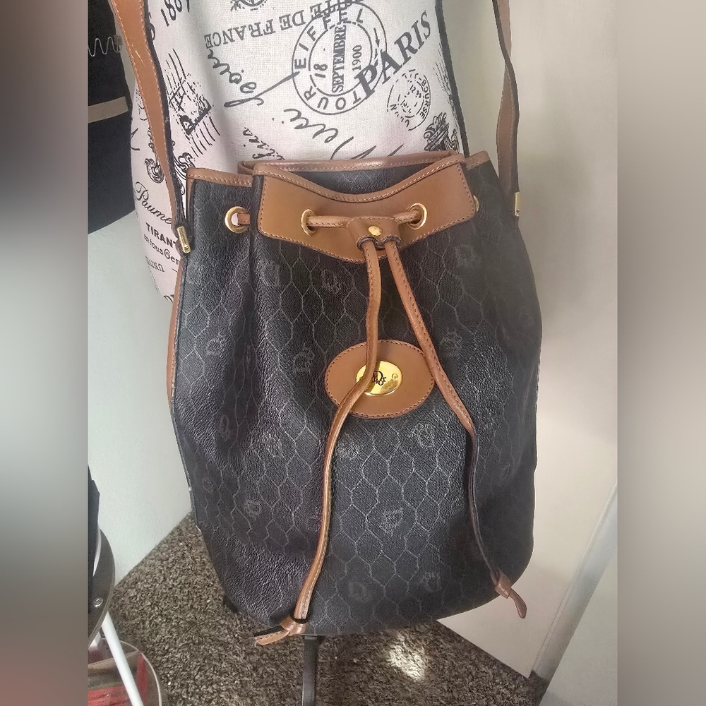 Christian Dior Black & Brown Vintage Honeycomb Crossbody Bucket Bag (EUC)(COA)✨️ - Picture 2 of 10